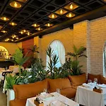 Senator 4* Tirana