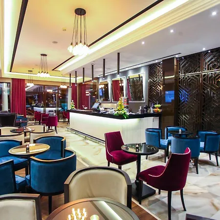 Senator Szálloda Tirana