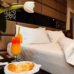 Senator 4* Tirana