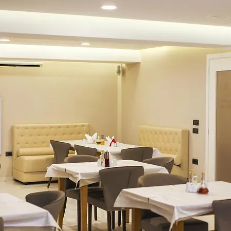 سيناتور تيرانا