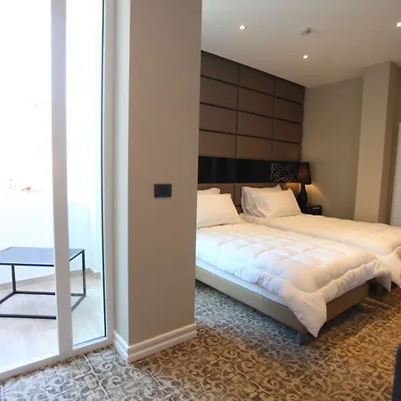 Senator 4* Tirana