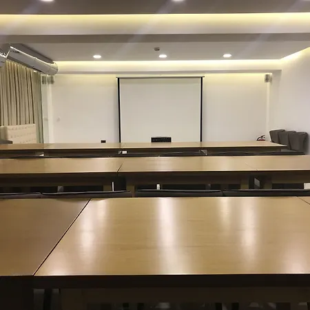 Hotel Senator 4*